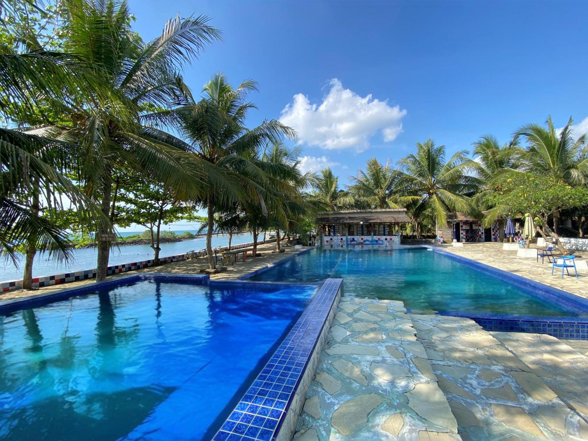 Avery Coconut Island Waterpark Beach Resort Карита Экстерьер фото